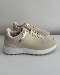 Zapatillas urbanas beige con plataforma