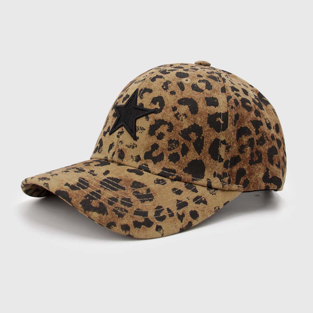 🐆 Gorra Camel Animal Print con Estrella Negra – Tendencia Casual Chic