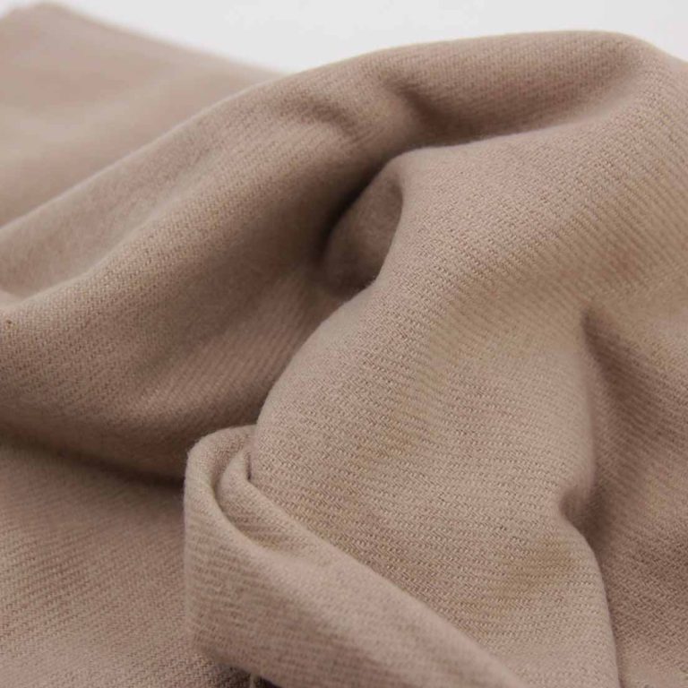 🤎 Bufanda Cashmere Peluda 220 g – Taupe