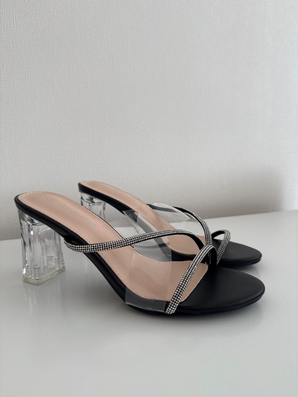 Sandalias Taco Transparente